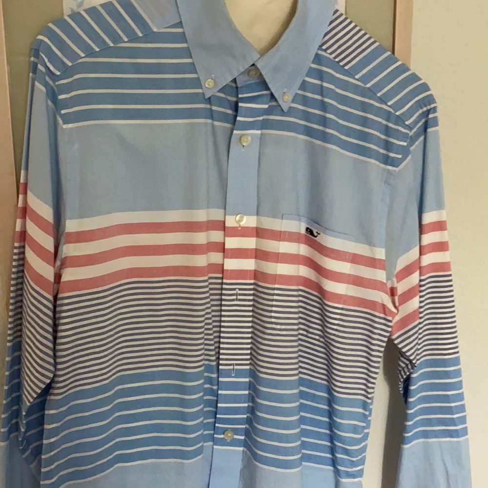 Vineyard vines MENS size SMALL shirt